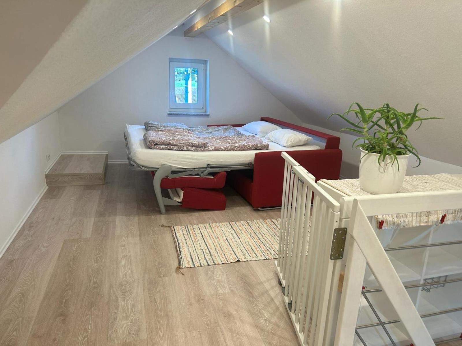 3 Zimmer Neubauwohnung In Der Schwaebischen Toskana Löwenstein Exterior foto